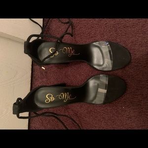 Black heels, New, size 9!